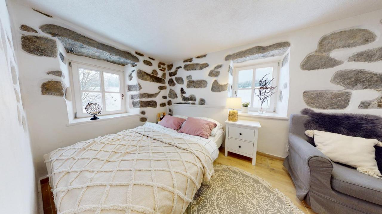Romanticka S Krbem Holiday home *