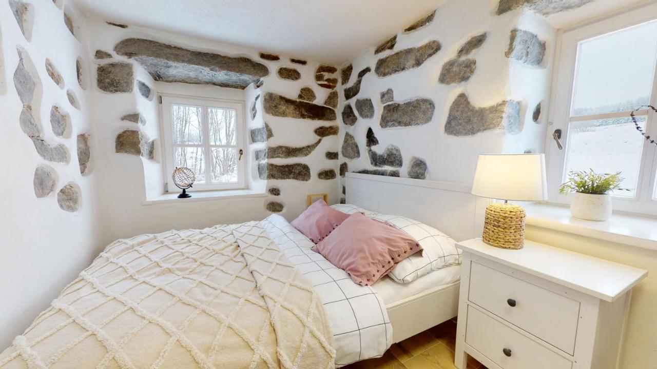 Romanticka S Krbem Holiday home *